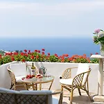 Castello Апартаменты *