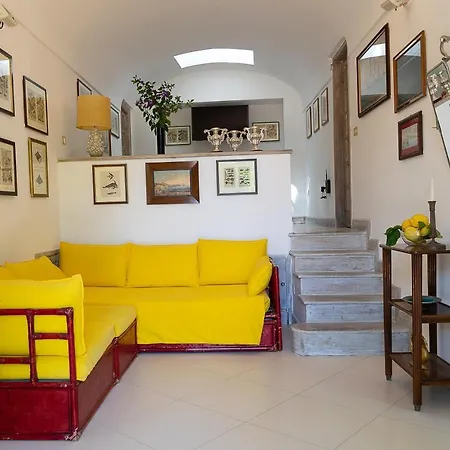 Castello * كابري