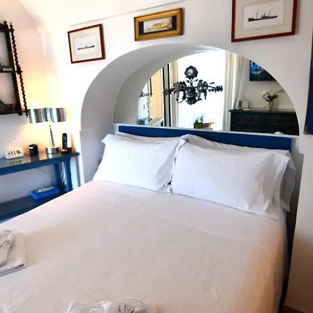 Castello Apartment
